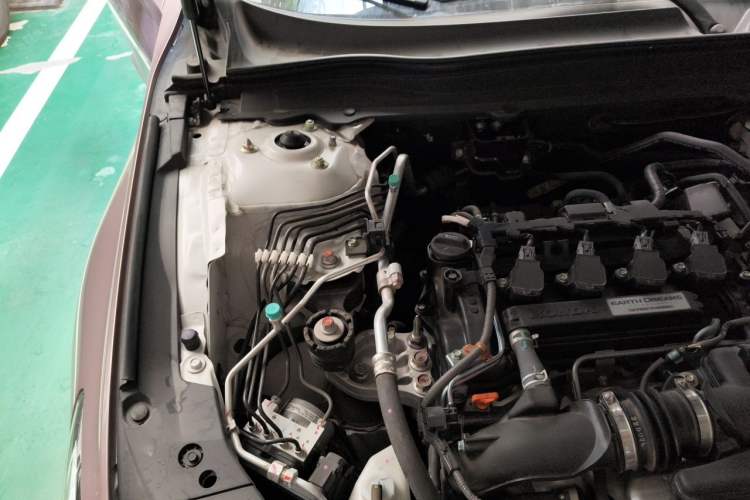 Used Honda Accord 2022 260TURBO Phantom Night · Prestige Edition Engine Bay Right