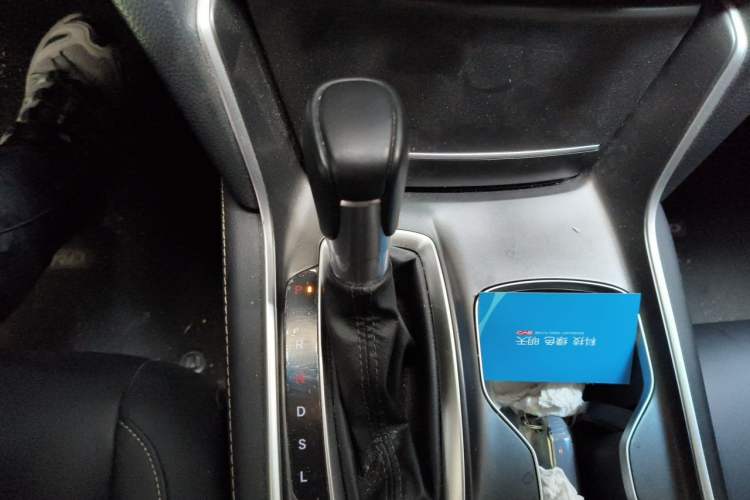 Used Honda Accord 2022 260TURBO Phantom Night · Prestige Edition Gear Lever