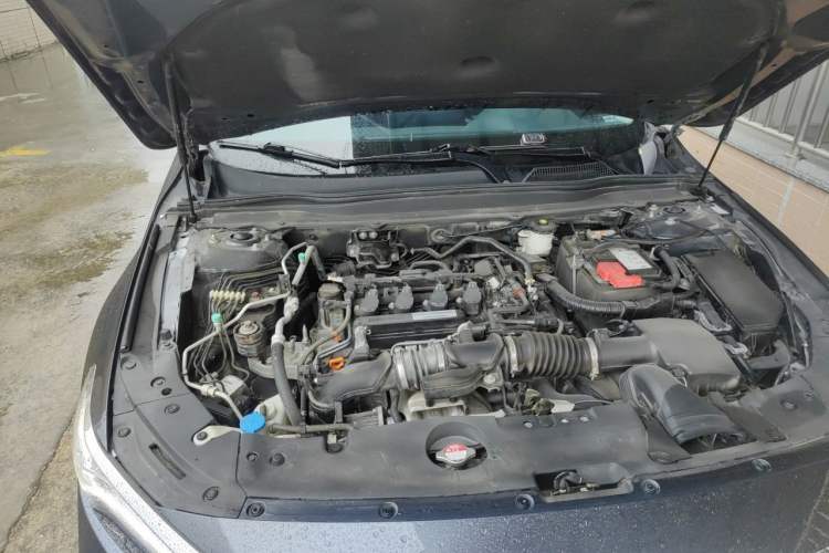Used Honda Accord 2022 260TURBO Luxury Edition Engine Bay Right
