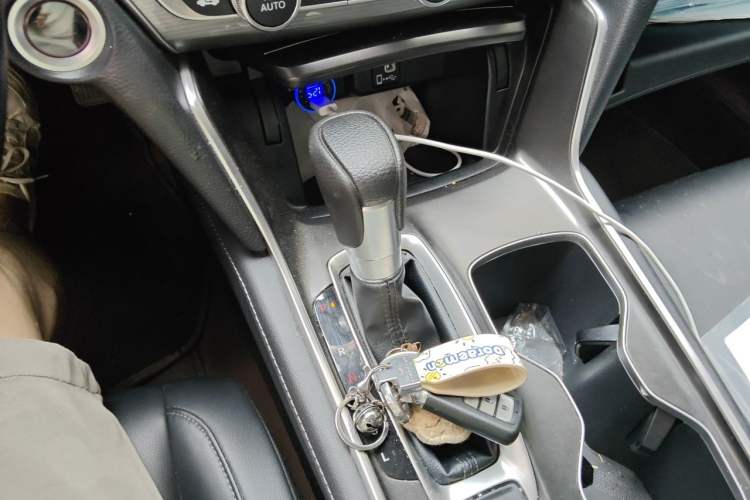 Used Honda Accord 2022 260TURBO Luxury Edition Gear Lever