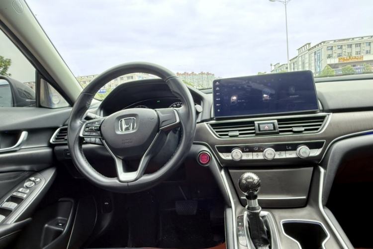 Used Honda Accord 2022 260TURBO Luxury Edition Interior 15