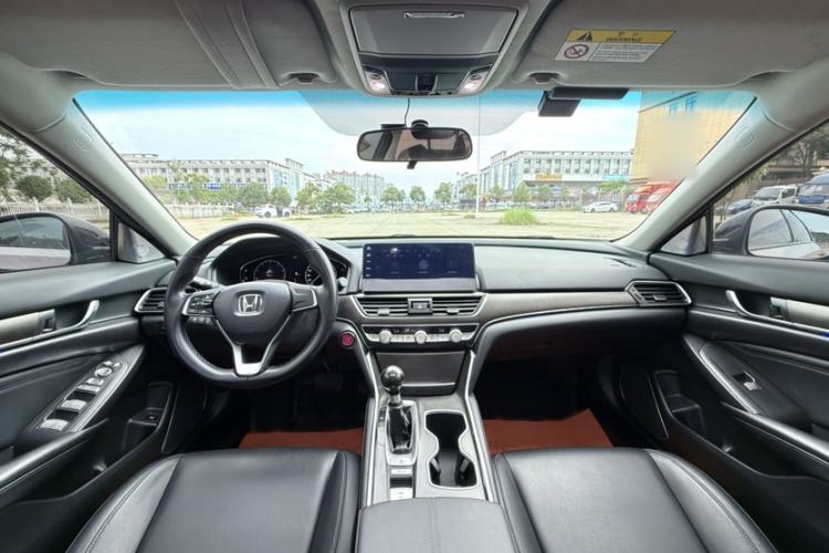 Used Honda Accord 2022 260TURBO Luxury Edition Interior 9