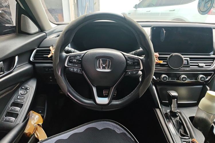 Used Honda Accord 2022 260TURBO Phantom Night · Prestige Edition Steering Wheel