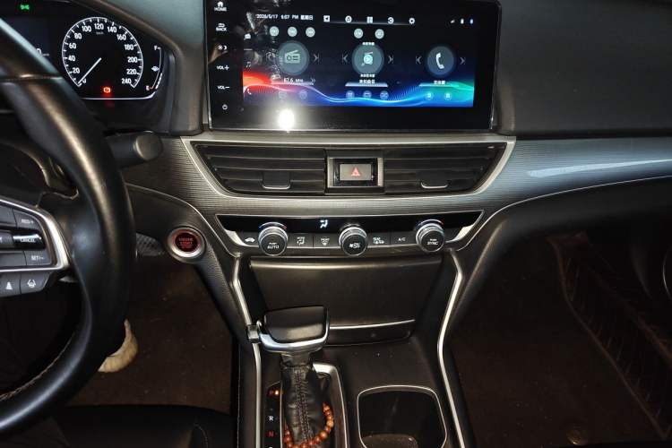 Used Honda Accord 2022 260TURBO Luxury Edition Audio And AC Panel