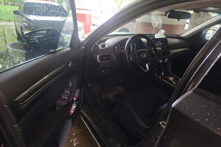 Used Honda Accord 2022 260TURBO Luxury Edition Driver Seat