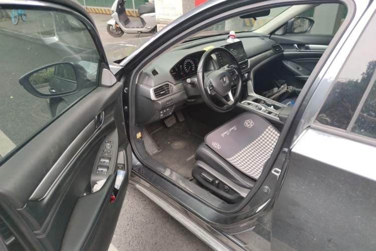 Used Honda Accord 2022 Xing·Hybrid 2.0L Xingling Version Driver Seat