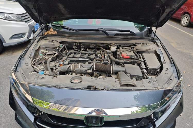 Used Honda Accord 2022 260TURBO Luxury Edition Engine Bay