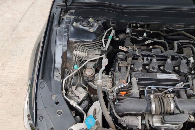 Used Honda Accord 2022 260TURBO Phantom Night · Prestige Edition Engine Bay Right