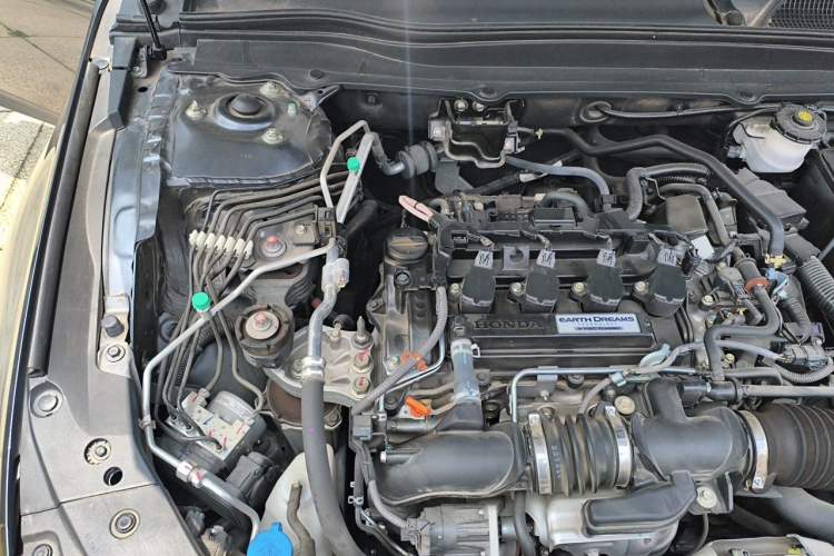 Used Honda Accord 2022 260TURBO Phantom Night · Prestige Edition Engine Bay Right