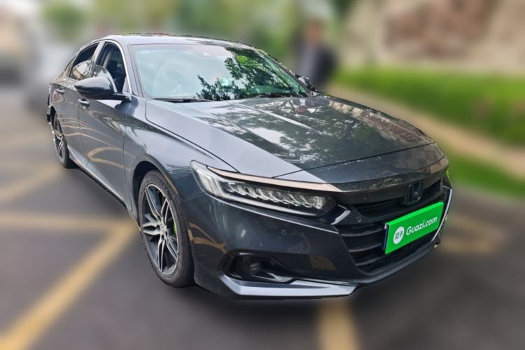 Used Honda Accord 2022 260TURBO Phantom Night · Prestige Edition Front Right 45 Deg