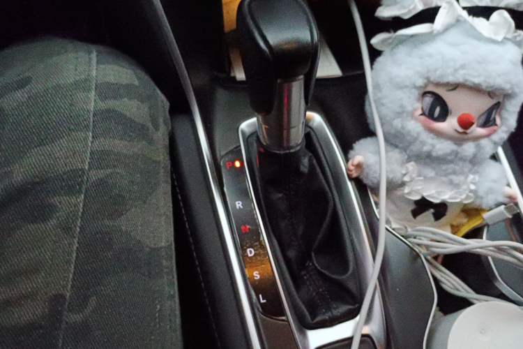Used Honda Accord 2022 260TURBO Phantom Night · Prestige Edition Gear Lever
