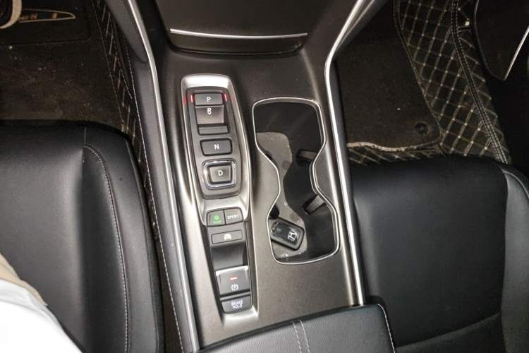 Used Honda Accord 2022 Xing·Hybrid 2.0L Xingling Version Gear Lever
