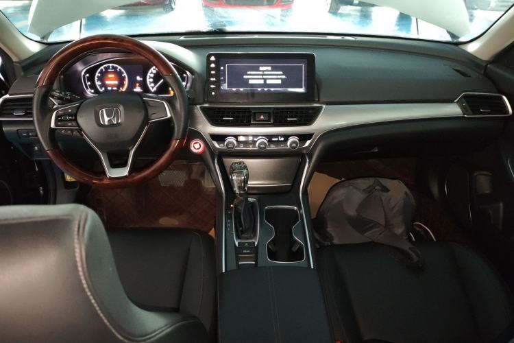 Used Honda Accord 2022 260TURBO Luxury Edition Interior 2
