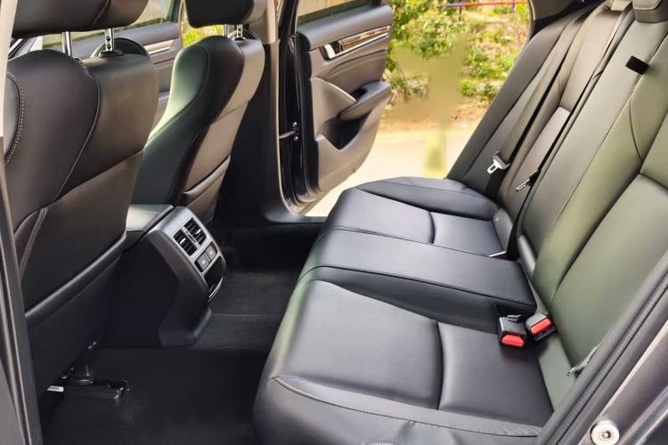 Used Honda Accord 2022 260TURBO Phantom Night · Prestige Edition Interior 3