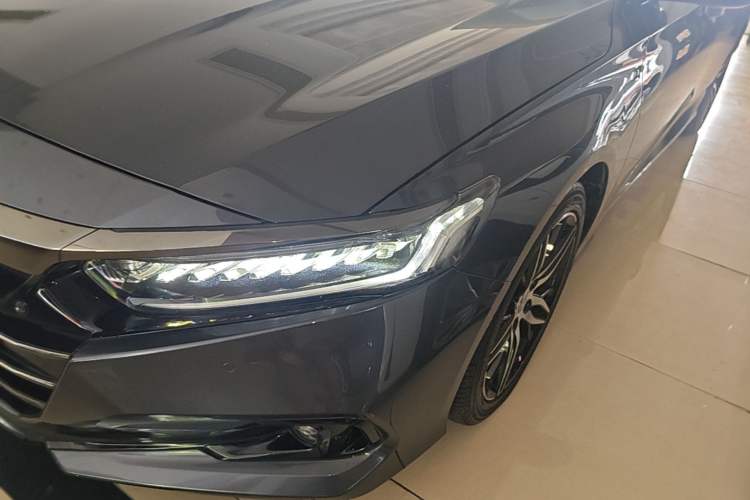 Used Honda Accord 2022 260TURBO Phantom Night · Prestige Edition Left Front Headlight
