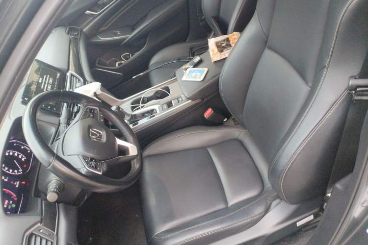 Used Honda Accord 2022 260TURBO Phantom Night · Prestige Edition Left Front Seat