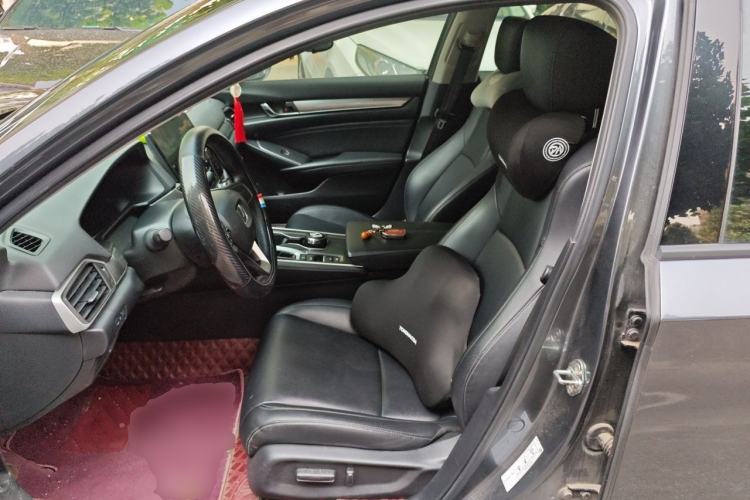 Used Honda Accord 2022 260TURBO Luxury Edition Left Front Seat