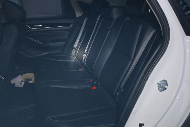 Used Honda Accord 2022 260TURBO Phantom Night · Prestige Edition Left Rear Seat