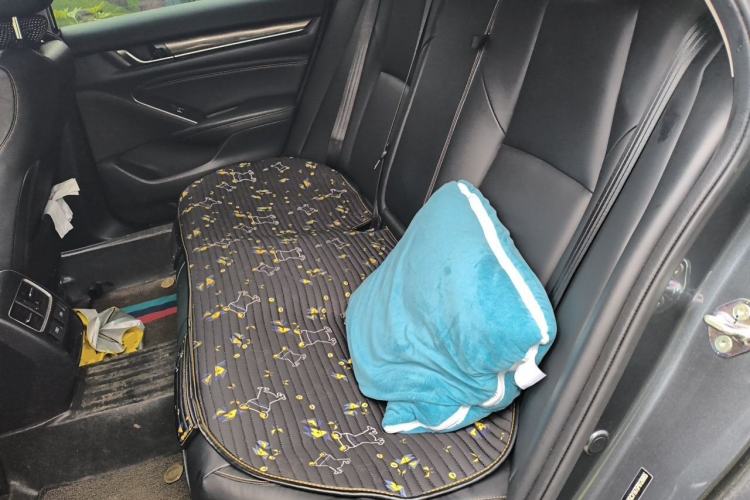 Used Honda Accord 2022 260TURBO Phantom Night · Prestige Edition Left Rear Seat
