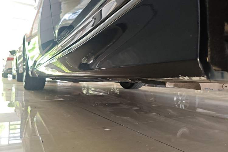 Used Honda Accord 2022 260TURBO Phantom Night · Prestige Edition Left Side Sill