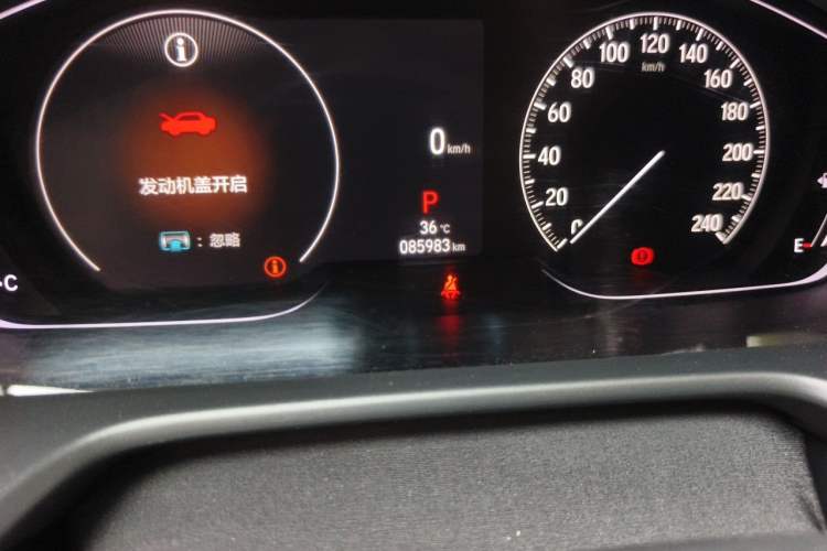 Used Honda Accord 2022 260TURBO Luxury Edition Odometer Close Up