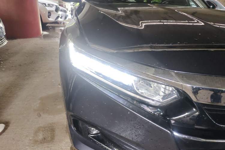 Used Honda Accord 2022 260TURBO Luxury Edition Right Front Headlight