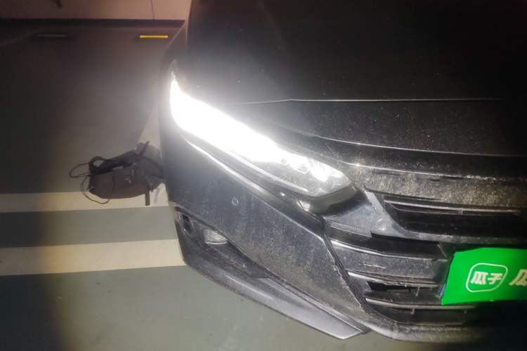 Used Honda Accord 2022 260TURBO Phantom Night · Prestige Edition Right Front Headlight
