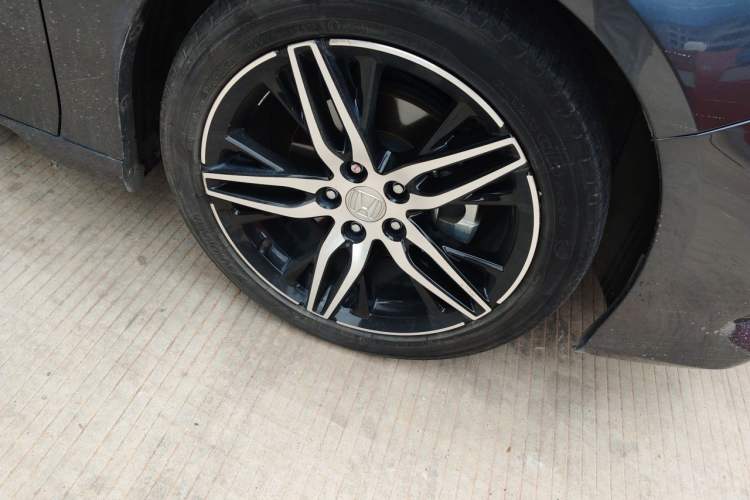 Used Honda Accord 2022 260TURBO Phantom Night · Prestige Edition Right Front Wheel Hub
