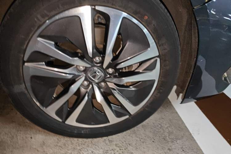 Used Honda Accord 2022 Xing·Hybrid 2.0L Xingling Version Right Front Wheel Hub