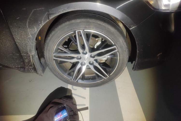 Used Honda Accord 2022 260TURBO Phantom Night · Prestige Edition Right Front Wheel Hub