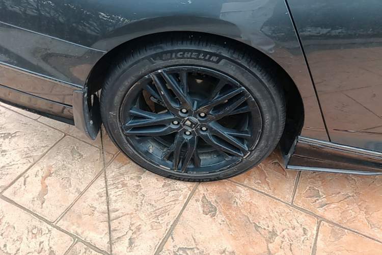 Used Honda Accord 2022 260TURBO Phantom Night · Prestige Edition Right Rear Wheel Hub