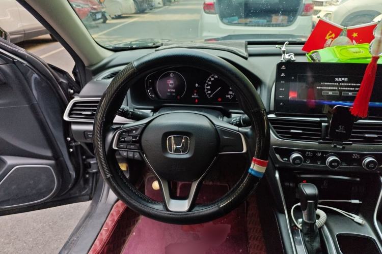 Used Honda Accord 2022 260TURBO Luxury Edition Steering Wheel