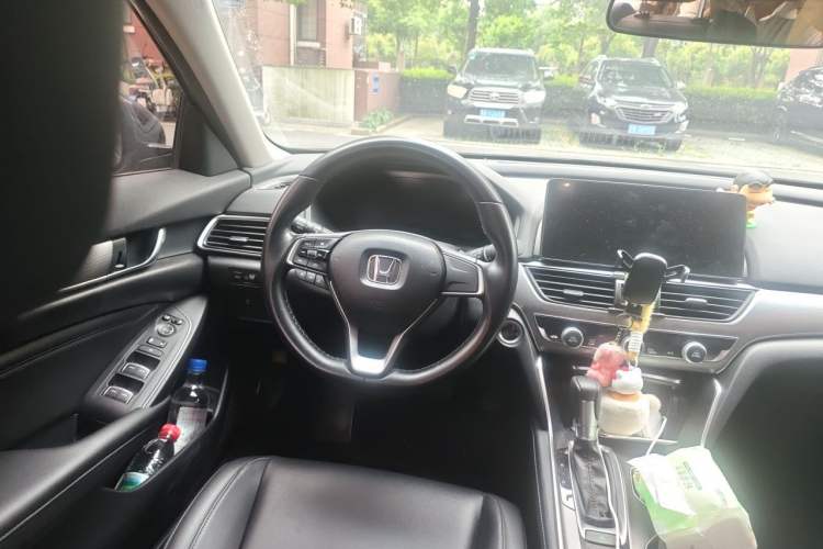 Used Honda Accord 2022 260TURBO Luxury Edition Steering Wheel