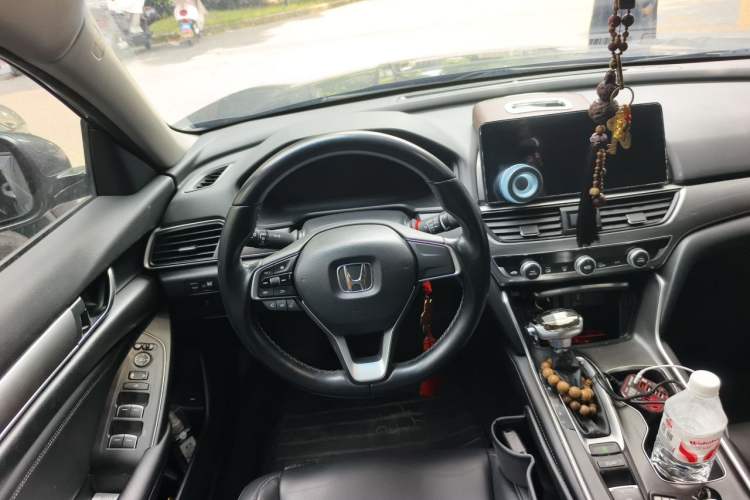 Used Honda Accord 2022 260TURBO Luxury Edition Steering Wheel