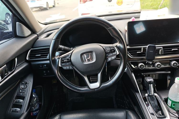 Used Honda Accord 2022 260TURBO Phantom Night · Prestige Edition Steering Wheel