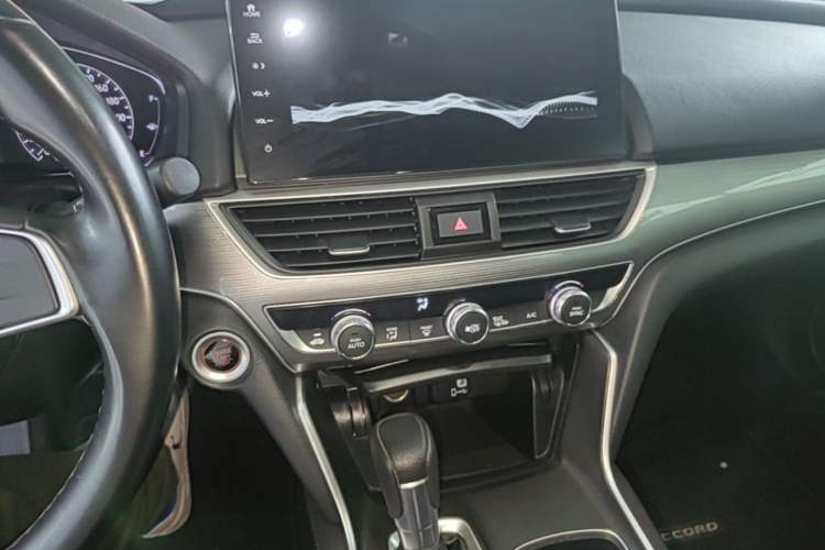 Used Honda Accord 2022 260TURBO Luxury Edition Audio And AC Panel