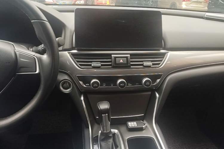 Used Honda Accord 2022 260TURBO Luxury Edition Audio And AC Panel