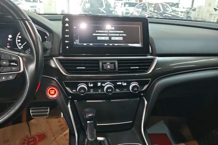 Used Honda Accord 2022 260TURBO Phantom Night · Prestige Edition Audio And AC Panel