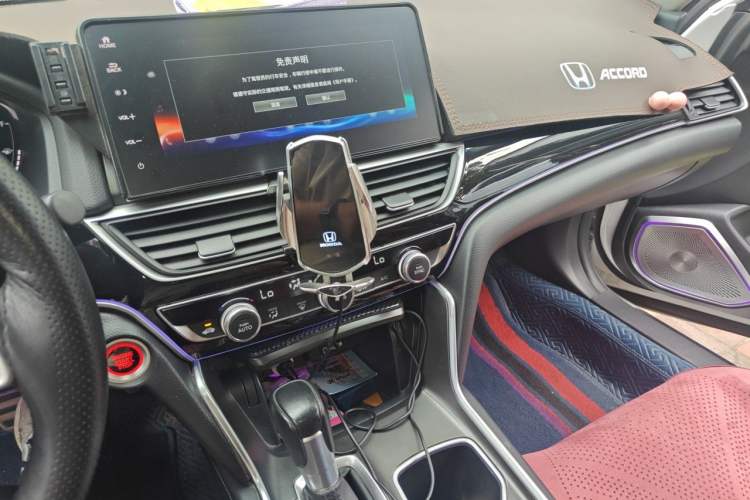 Used Honda Accord 2022 260TURBO Phantom Night · Prestige Edition Audio And AC Panel