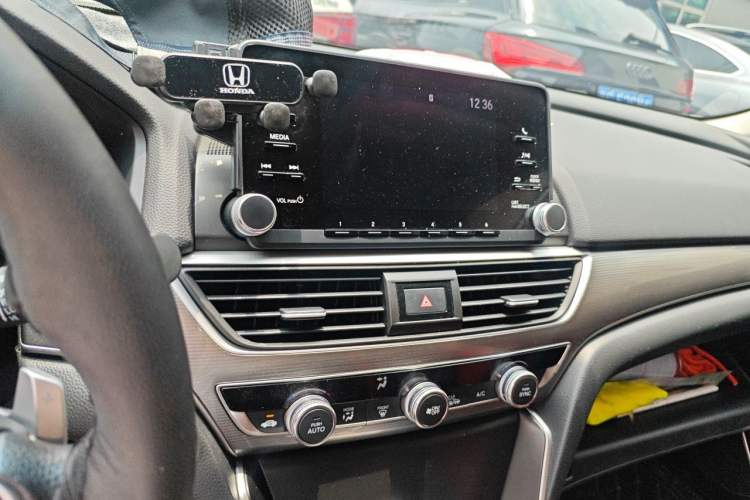 Used Honda Accord 2022 Xingyue L Hybrid 2.0L Rui Ku Edition Audio And AC Panel