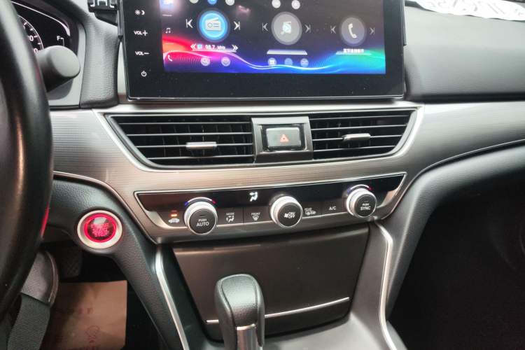 Used Honda Accord 2022 260TURBO Luxury Edition Audio And AC Panel