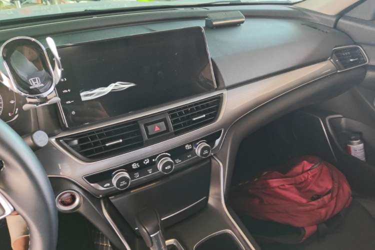 Used Honda Accord 2022 260TURBO Luxury Edition Audio And AC Panel