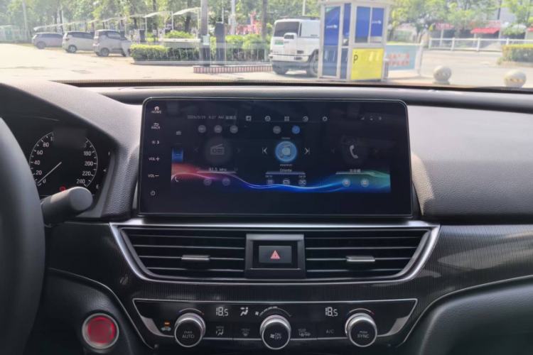Used Honda Accord 2022 260TURBO Phantom Night · Prestige Edition Audio And AC Panel