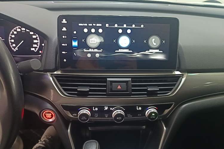 Used Honda Accord 2022 260TURBO Luxury Edition Audio And AC Panel