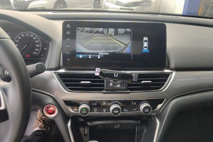 Used Honda Accord 2022 260TURBO Luxury Edition Audio And AC Panel