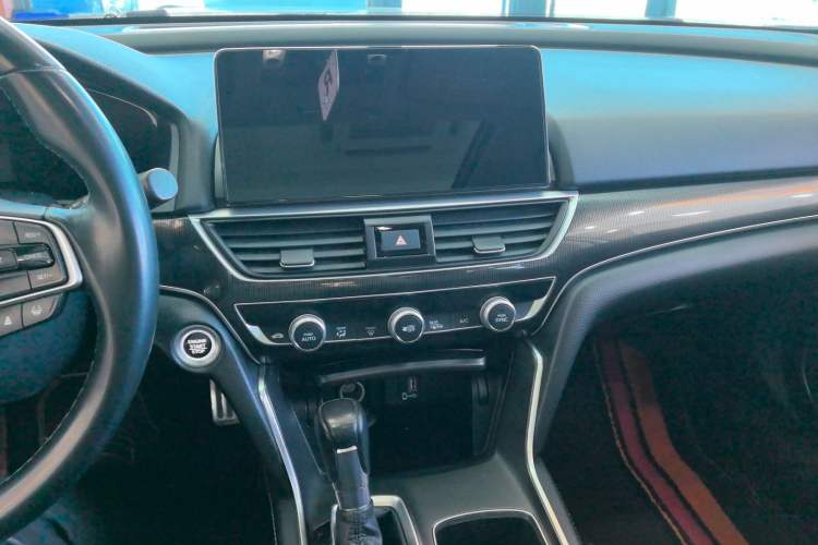 Used Honda Accord 2022 260TURBO Phantom Night · Prestige Edition Audio And AC Panel