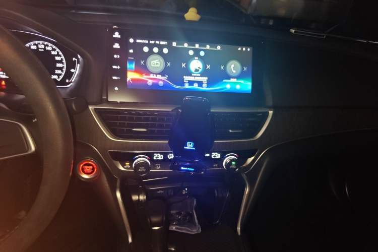 Used Honda Accord 2022 260TURBO Luxury Edition Audio And AC Panel