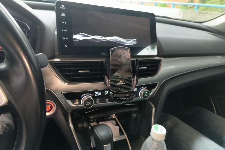 Used Honda Accord 2022 260TURBO Luxury Edition Audio And AC Panel