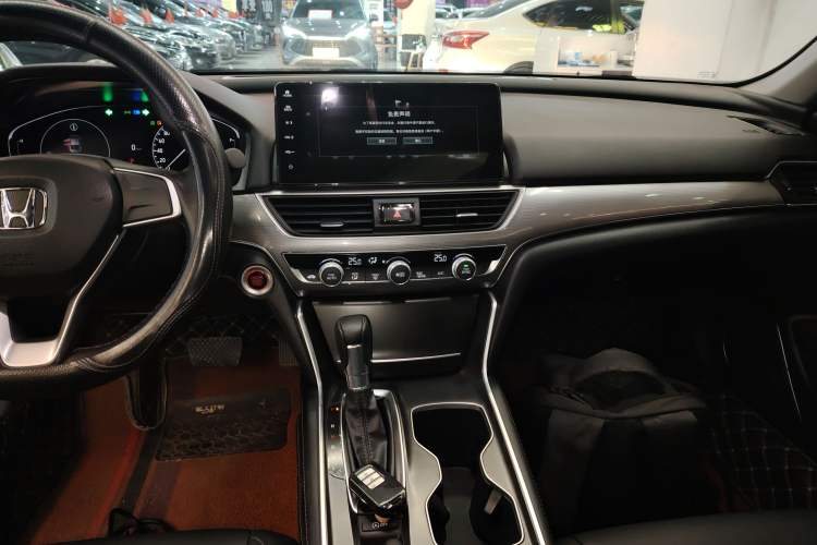Used Honda Accord 2022 260TURBO Luxury Edition Audio And AC Panel