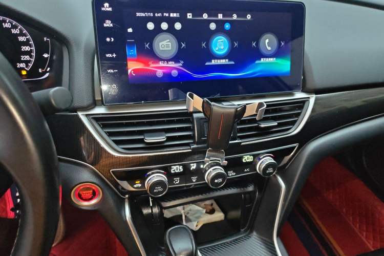 Used Honda Accord 2022 260TURBO Phantom Night · Prestige Edition Audio And AC Panel